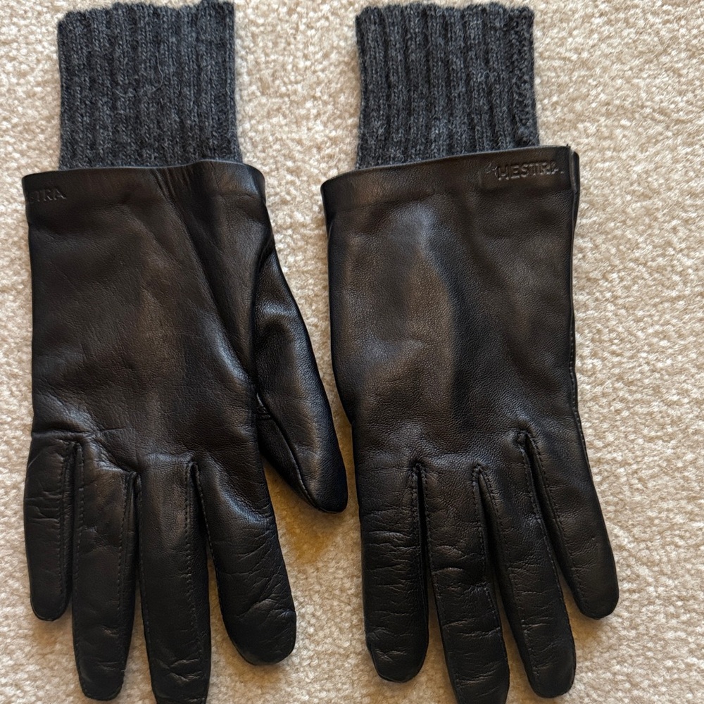 Hestra Dark Leather womens Gloves with Knit Cuffs-wool lined inside. Genuine.